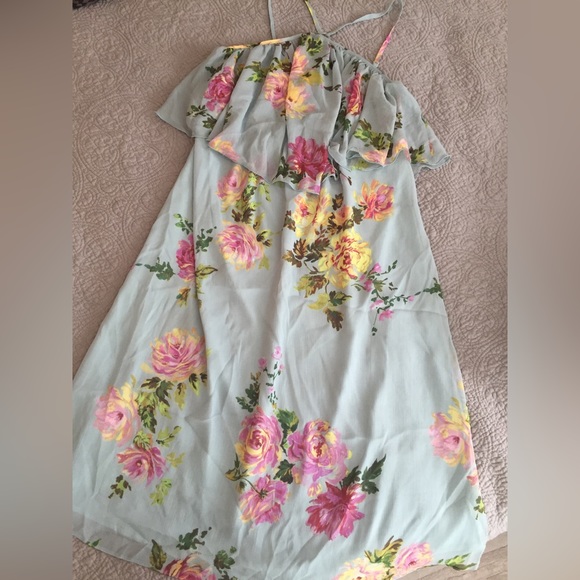 ASOS Maternity Dress in Crinkle Floral - Picture 2 of 2